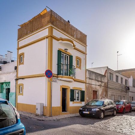 Arty Vintage Townhouse With Rooftop Shower & Sun Loungers Olhão Eksteriør billede