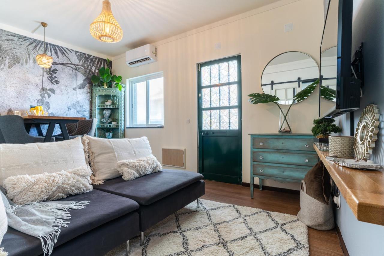 Arty Vintage Townhouse With Rooftop Shower & Sun Loungers Olhão Eksteriør billede