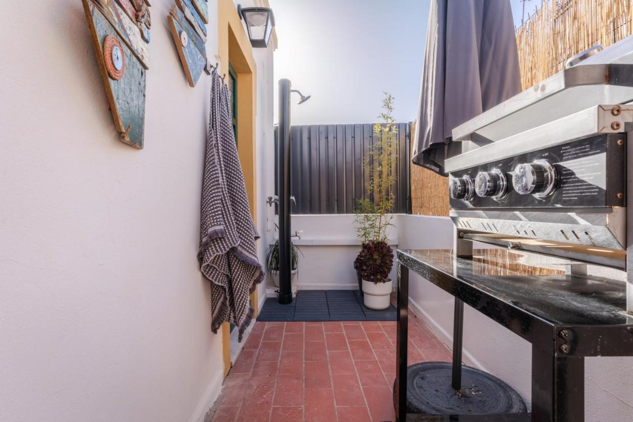 Arty Vintage Townhouse With Rooftop Shower & Sun Loungers Olhão Eksteriør billede