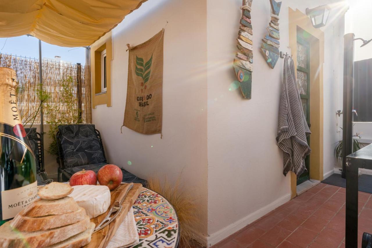 Arty Vintage Townhouse With Rooftop Shower & Sun Loungers Olhão Eksteriør billede